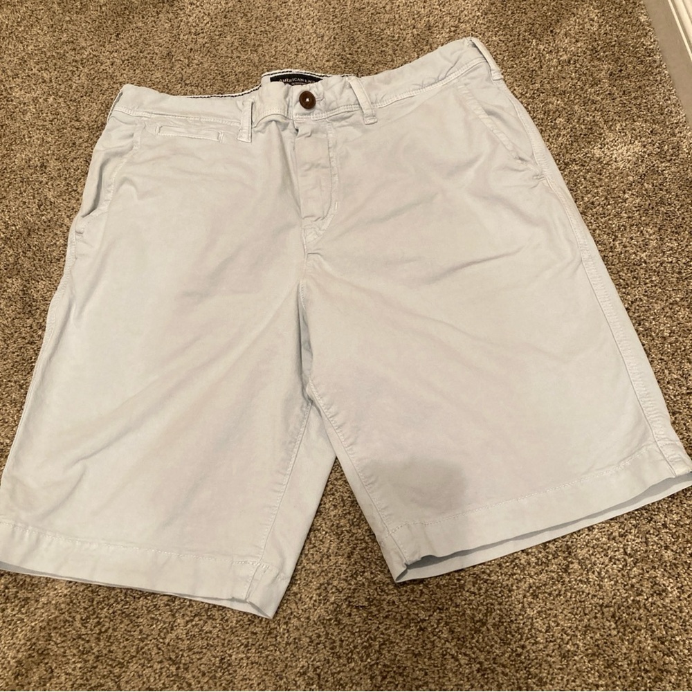 American Eagle Men’s Shorts Sz 32 Next Level Stretch Lt Blue 9” Chino Style